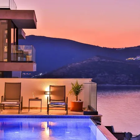 Bank Two Hotel